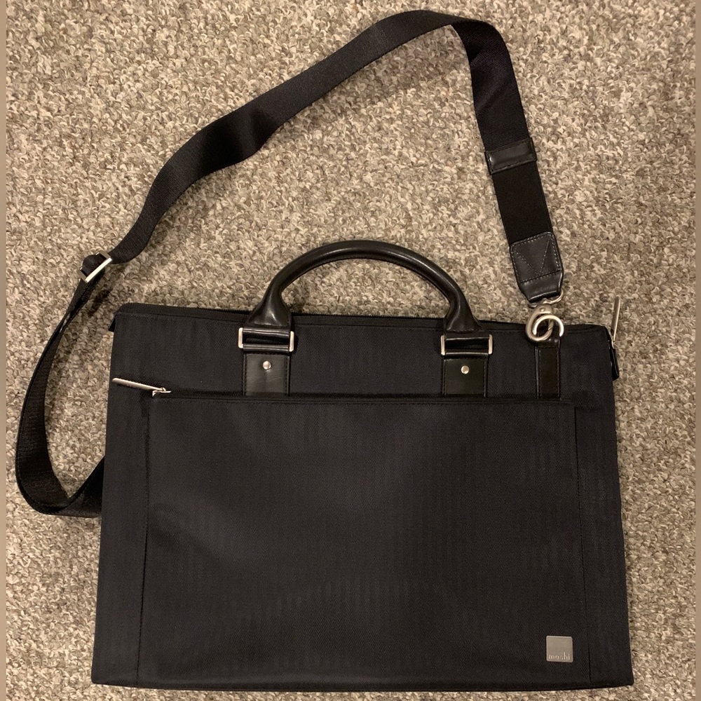 Moshi Black Laptop Briefcase **Like New